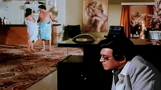 Patni Ko BF Ke Sath Towel Me Pakda Phir Jo Hua - Sanjeev Kumar, Sarika, Marc Zuber - Qatl Scene