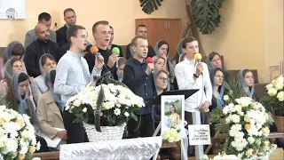 [В останній день] похороне служіння Оксани Рещиковець