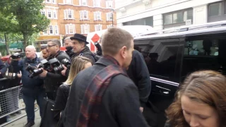 Ewan McGregor in London 04 11 2016 (2)