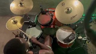 A simple fill to add to African praise drums