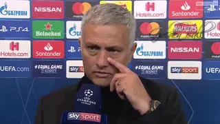 MOURINHO  "CORI E INSULTI  il loro momento peggiore è il TRIPLETE INTER"  MANCHESTER JUVENTUS 0 1