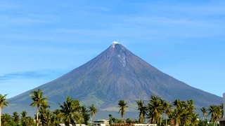 Mayon Volcano, Cagsawa Ruins, Philippines