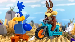 Best of Coyote VS Roadrunner LEGO Stop Motion Cartoon for Kids