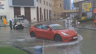 Dubai streets flooded as heavy rain returns to desert UAE | AFP