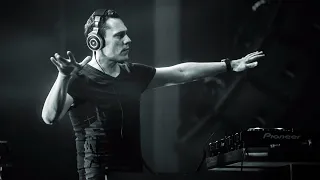 Tiësto — Contact FM, Live from Cream Amnesia in Ibiza | 28-07-2005