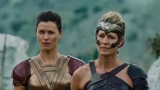 Wonder Woman - Entrenamiento con las Amazonas (HD) (Español)