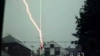 Lightning Striking TV Antenna/Close Strikes & Explosive Thunder- June 1988 NYC