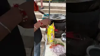 Phadu Maggi - GANGA GHAT PE 😱🥵 #indianstreetfood #maggi #foodblogger #varanasi