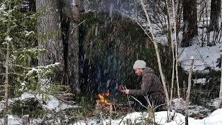 Preparing For a Cold Winter Night | Perfect Shelter For Winter Camping in Snow