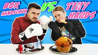 BOXHANDSCHUH vs. TINY HANDS FOOD-CHALLENGE! Wer schafft es, alles zu essen?