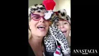 20151213 Anastacia on Periscope