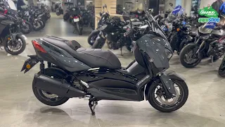 Yamaha XMAX 300 Tech MAX 2022 Power Grey fra Alf Graarud Motor