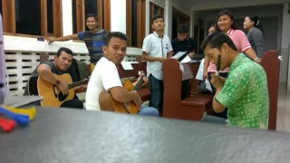 Bermazmurlah cover by OMK Baganbatu kereenn abiss