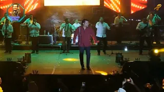 "Paleto" La Voz De La Cumbia _ Mega Mix En (Vivo) Lo Mas Nuevo Para Bailar