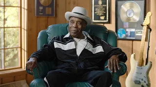 Buddy Guy - Damn Right, I've Got The Blues - Guitar Center Sessions