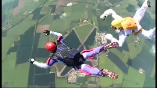 Skydiving AFF Level 1-7 Mark at Langar