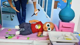 FROM SCHOOL TO HOSPITAL! POOR MAX! Katya and Max are a cheerful family. Funny TV series dolls