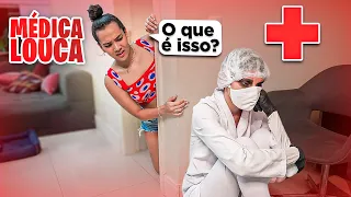 A MÉDICA LOUCA APARECEU E NÃO ME ATACOU! - JULIANA BALTAR