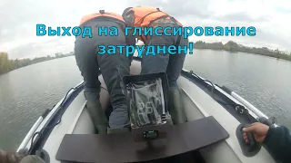 Эксперимент с развесовкой в лодке Апачи 3700 НДНД. В кокпите 330 кг под мотором Сузуки 9.9.