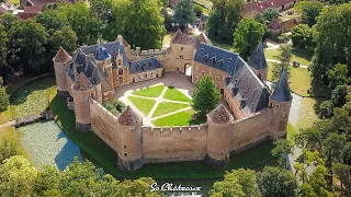 In the same family since the 15th century: Tour of the Chateau with its Owner.