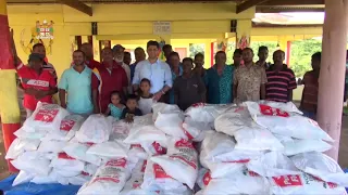 Fijian Attorney General distributes rations to flood affected communities in Sigatoka