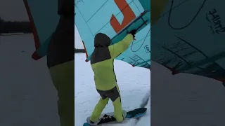 Snowskate и wing зимой. Тренировка поворотов.