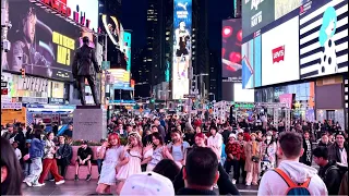 New York: Midtown Manhattan | 5th Avenue | Times Square Monday Live