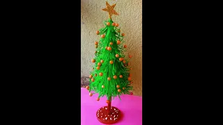 how to decorate a christmas tree//#beautiful #viralshorts #trending @ArtfulSwati