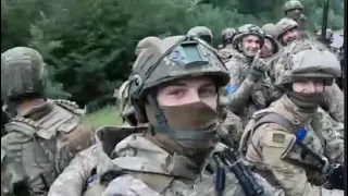 «Друга армія світу» втікає: українці на колінах зустрічають ЗСУ на Харківщині. До сліз