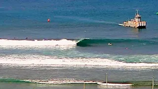 South Swell hits Ala Moana Bowls on May 27, 2022