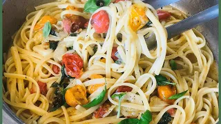 the easiest Garlic and Cherry Tomato Pasta
