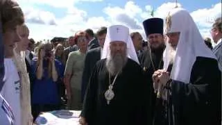 Патриарх открыл детский лагерь и фестиваль в Мордовии