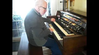 Mike Reed plays "One for my Baby" on his Hammond Organ