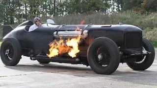 Cold Starting Up Bentley Packard V12 Engines and Loud Sound
