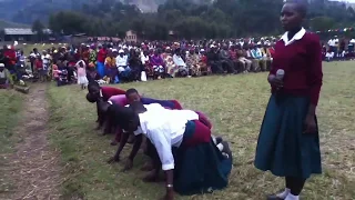 Wimbo uliowatoa Machozi watu wakati wa mahafali