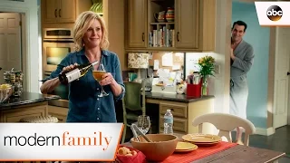 Phil's Surprise - Modern Family 8x21