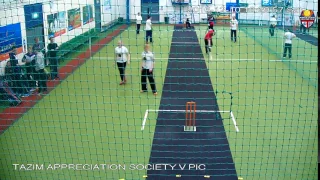 79774 Court1 Action Indoor Sports Birmingham Bowling End TAZIM APPRECIATION SOCIETY V PIC 'N' MIX