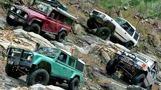 Land Rover Defender vs Discovery - Tea Cup 4x4 Challenge Ormeau