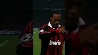 Ronaldinho Dance 🔥❤ | Ronaldinho | Football Dance #shorts #footballshorts #Football