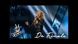 Patricia van Haastrecht sing "Rise Up" in The Final of The Voice Holland Season 9