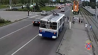 В Волгограде пешеход боднул троллейбус
