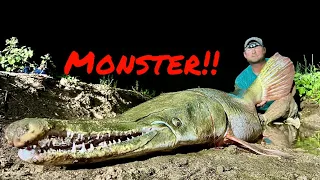 We caught a real life River MONSTER! It’s huge!!