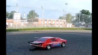 "Maximizing the Stock Power P2: Losi 22S Drag Car's Dominance on the 132'!".