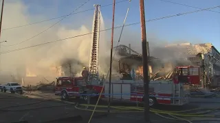 Overnight 4-alarm fire destroys abandoned commercial building in SE Portland