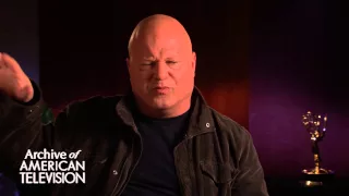 Michael Chiklis discusses getting cast on The Shield - EMMYTVLEGENDS.ORG