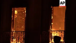 Brazil - Firefighters battle massive blaze at 200-year-old Rio museum