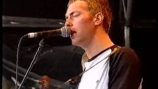 Coldplay, Shiver, live at Glastonbury 2000