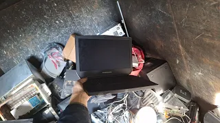 DUMPSTER DIVING: FOUND GAMING LAPTOP, IMAC, DESKTOPS AND MORE