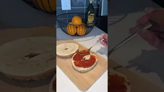 Easy Pizza Bagel Recipe