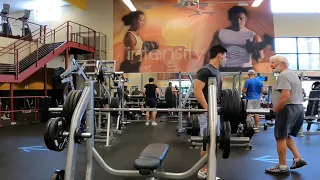 RANDOMLY spotted THANKFULLY!! Spread KINDNESS - 355lb/152kg bench at 151lb/68kg bodyweight